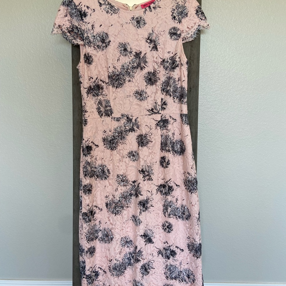 Betsy Johnson dress